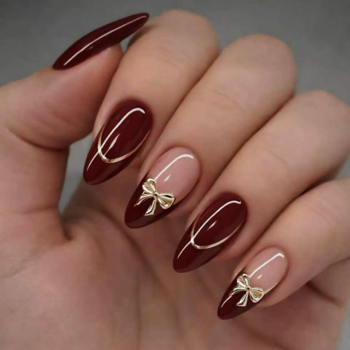 Nail Art Red - 24 pièces de faux ongles rétro