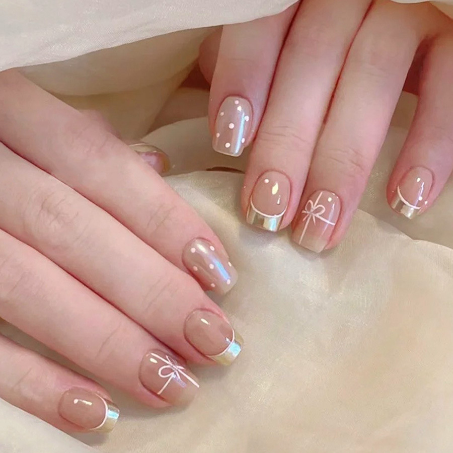 Nail Art Red - Faux ongles carrés courts pour femmes