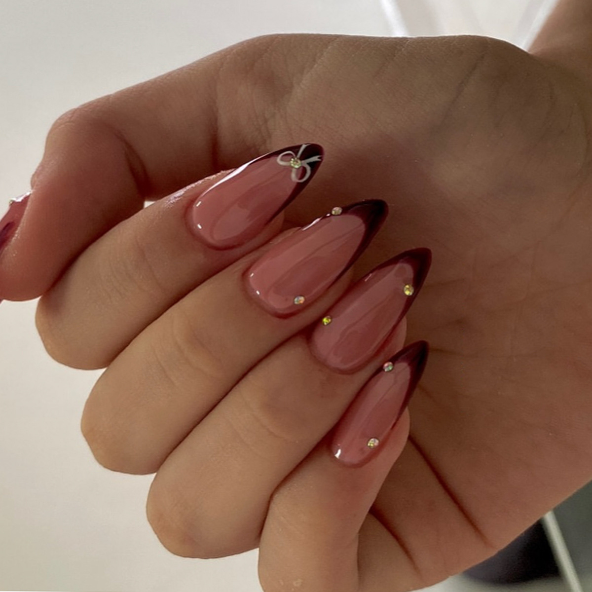 24 pièces de faux ongles rétro - Nail Art Red avis et prix